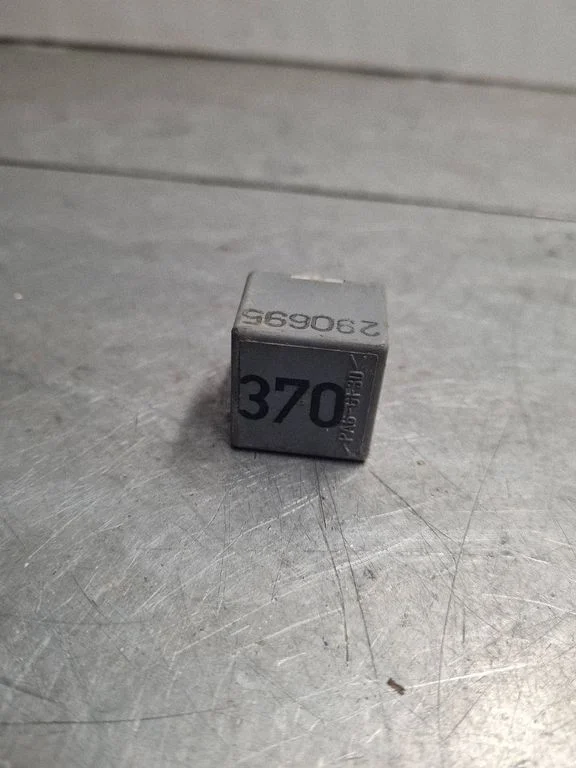 Other relay 899312000