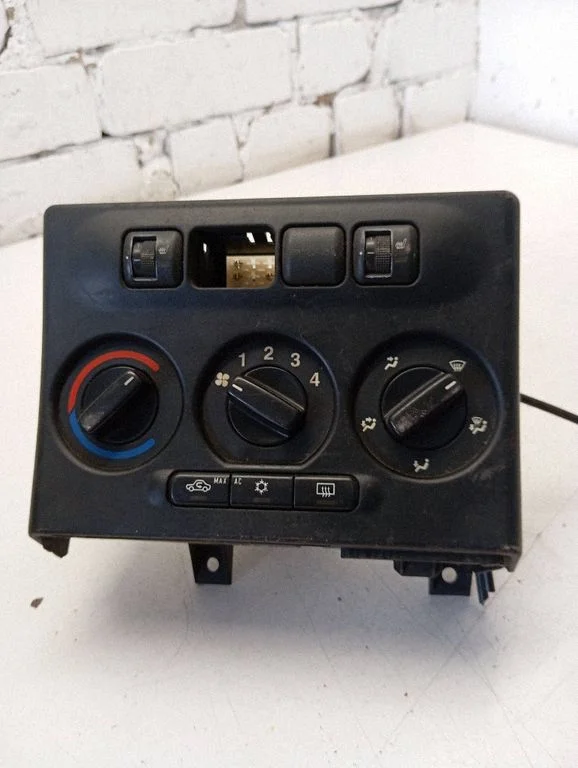Panel sterowania klimatyzacją / nawiewem – Opel Zafira A (1999-2005)