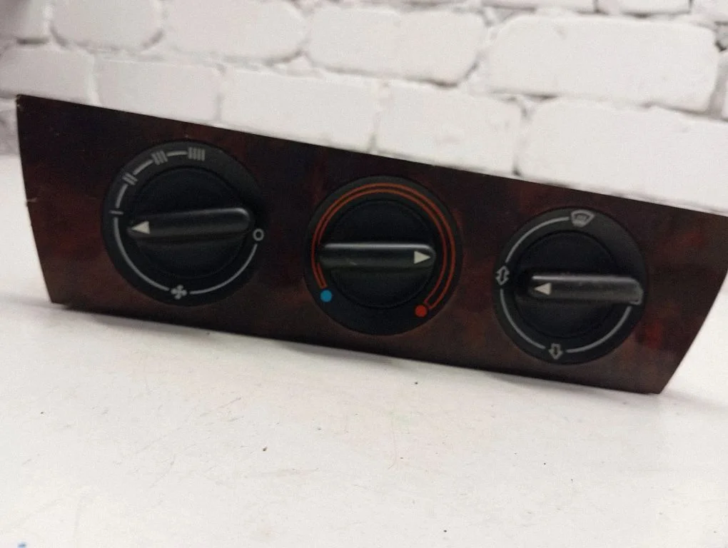Panel sterowania klimatyzacją / nawiewem 4A0959511 – Audi 100 S4 C4 (1990-1995)