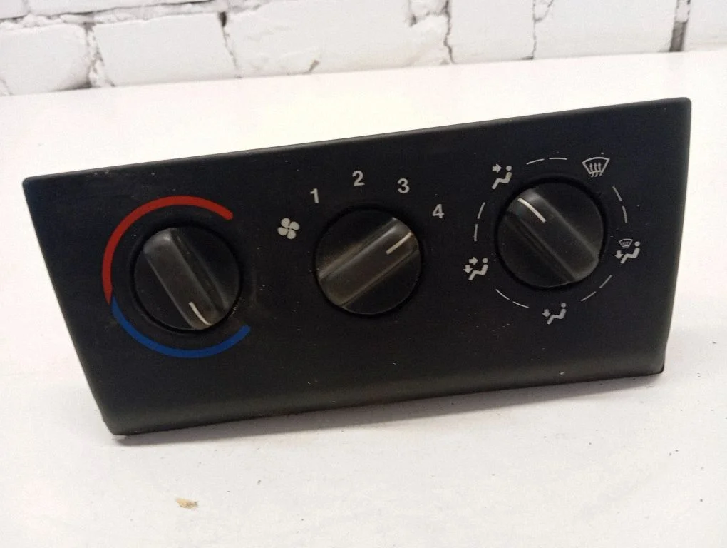 Climate control unit – Opel Vectra B (1996-2002)