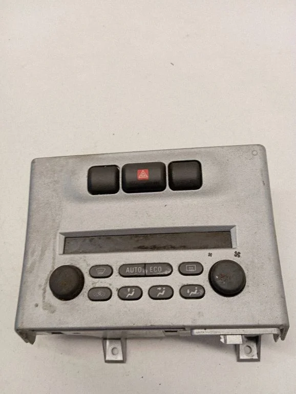 Climate control unit 24439584