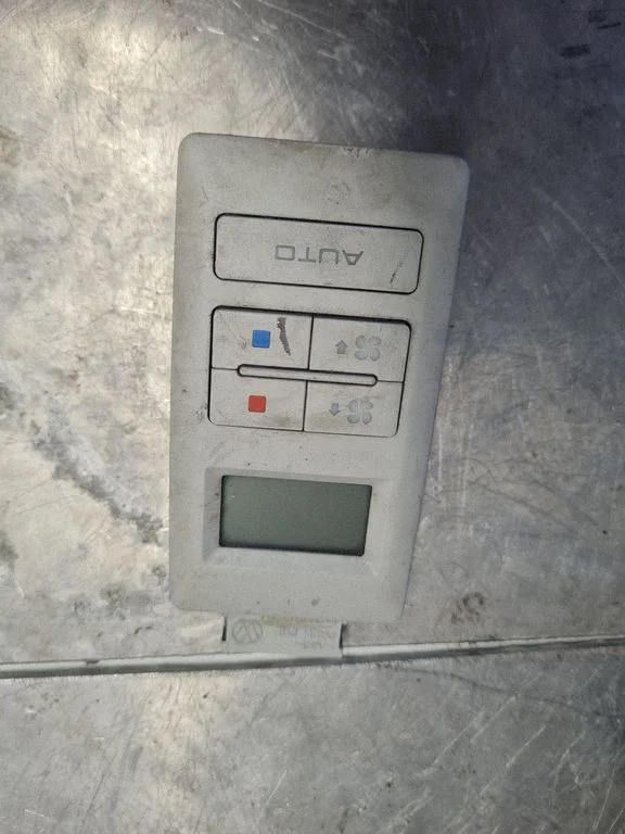 Climate control unit 7D0907049Y20