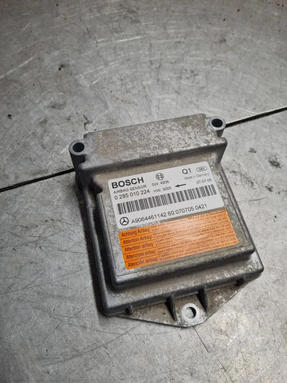 Drošības spilvenu vadības bloks A9064461142