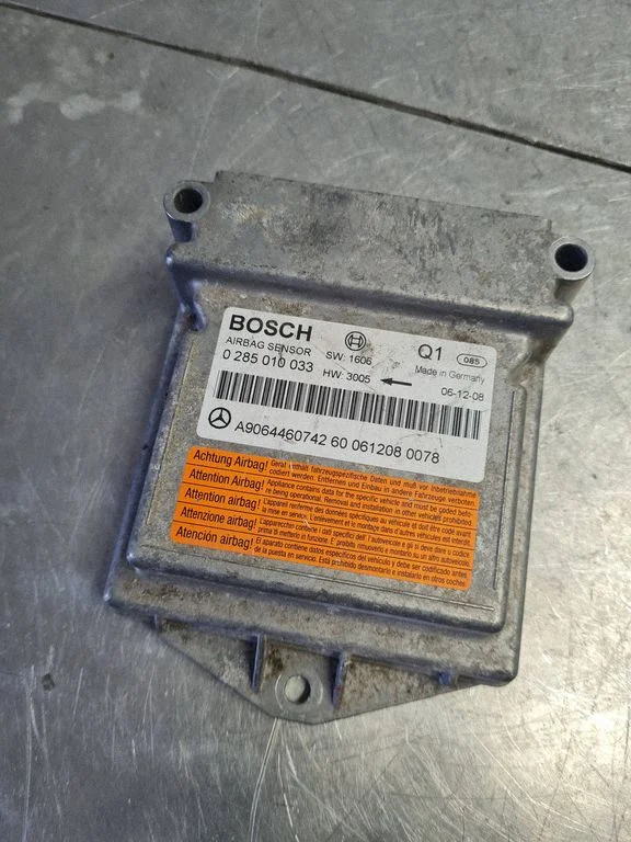 Drošības spilvenu vadības bloks A9064460742