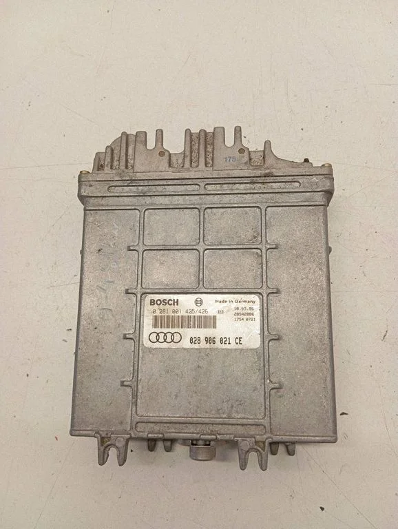 Engine control unit/module – Audi A4 S4 B7 8E 8H (2005-2008)