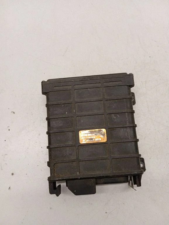 Dzinēja vadības bloks 321906263B