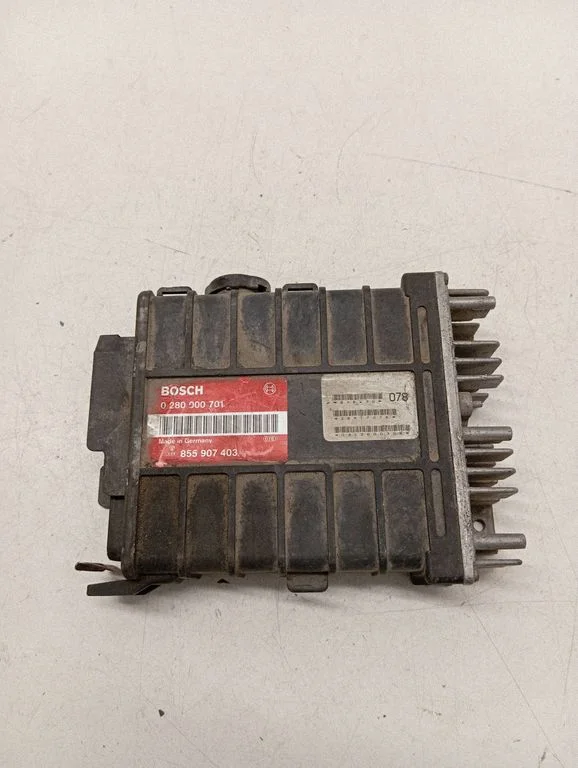 Dzinēja vadības bloks 855907403