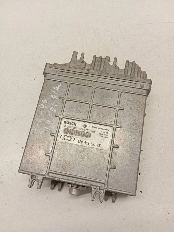 Engine control unit/module – Audi A4 S4 B5 8D (1994-1999)