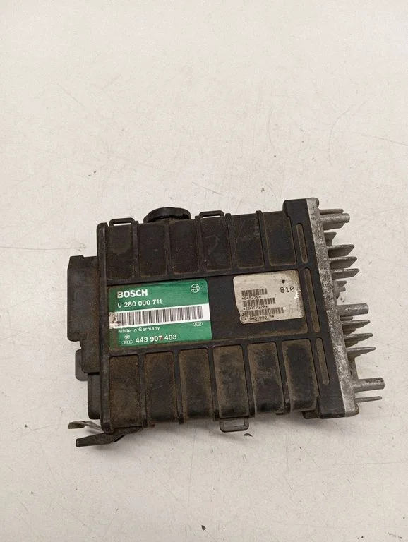 Dzinēja vadības bloks 443907403