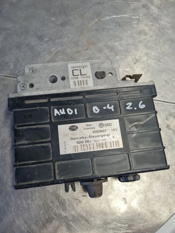 Dzinēja vadības bloks 097927731