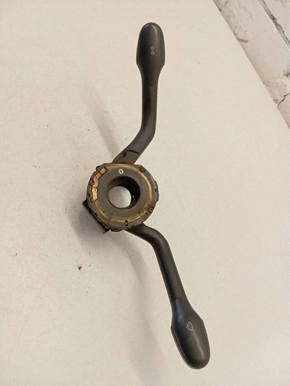 Wiper turn signal indicator stalk/switch 7D0953503E