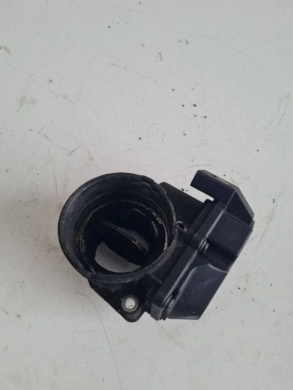 Throttle valve – Volkswagen Transporter - Caravelle T5 (2003-2015)
