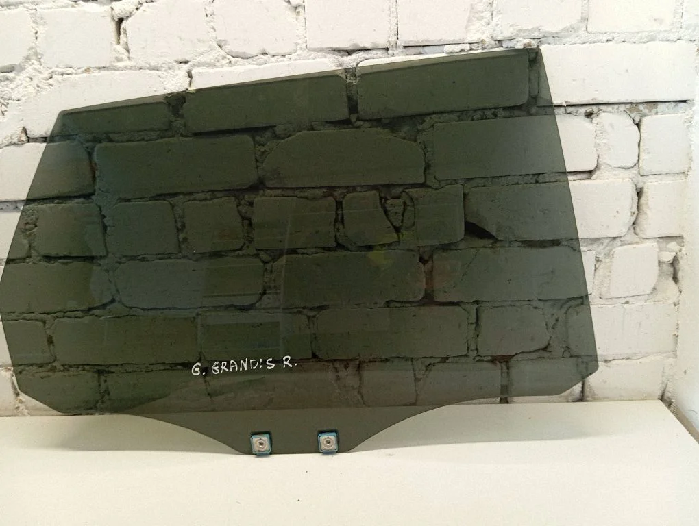 Pagrindinis galinių durų stiklas