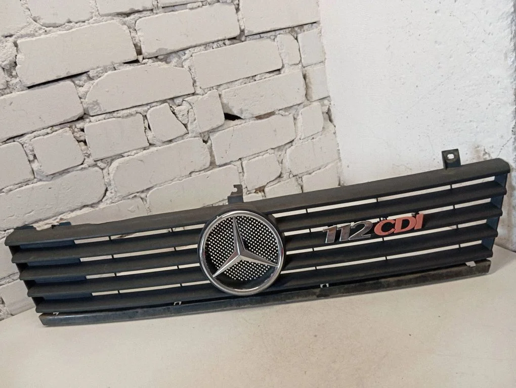 Front grill – Mercedes-Benz Vito Viano W638 (1996-2003)