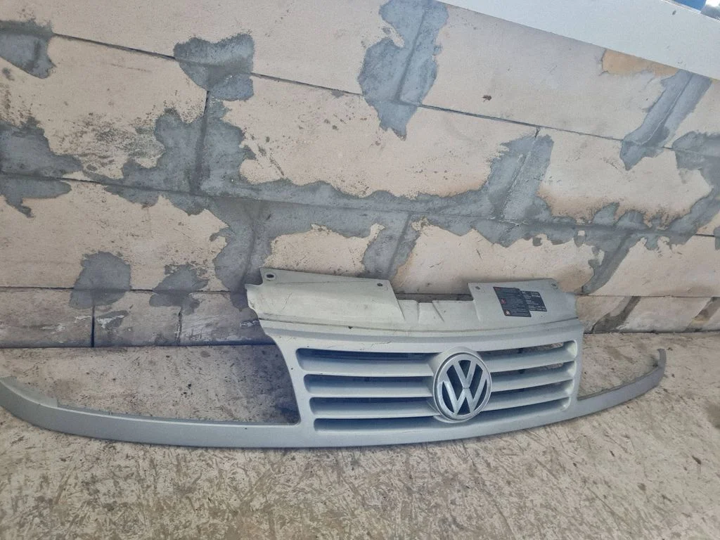 Esivõre – Volkswagen Sharan (1996-2000)