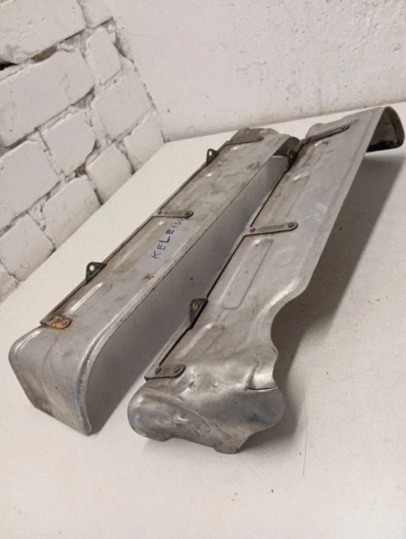 Kita variklio skyriaus detalė