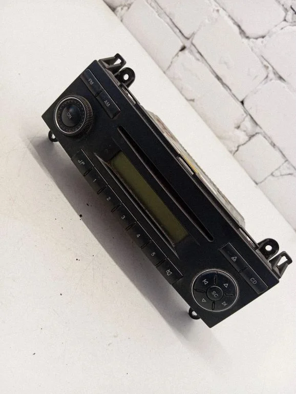 Radio/CD/DVD/GPS head unit A9068200886
