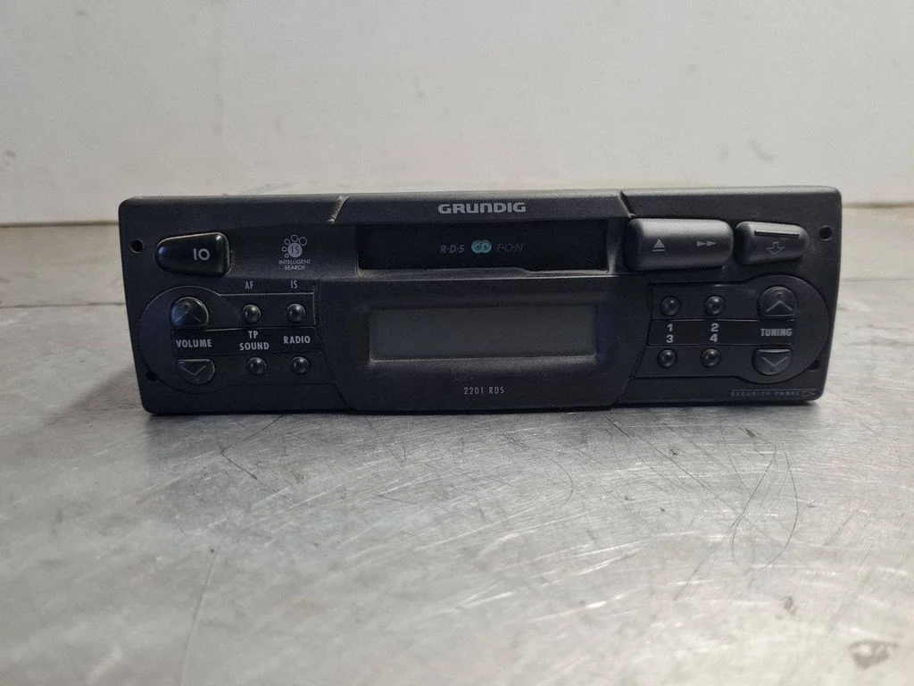 Radio/CD/DVD atskaņotājs/navigācija 918350