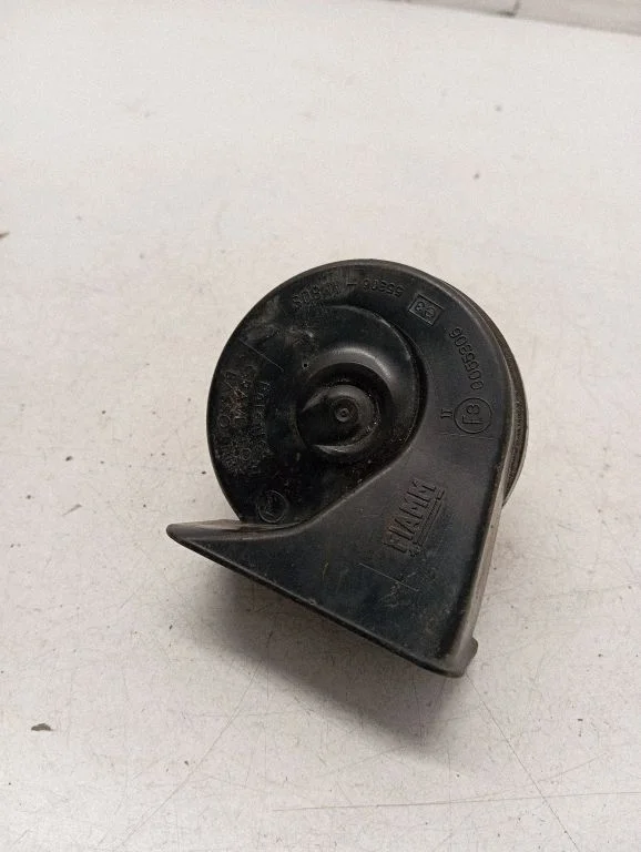 Horn signal E30055306