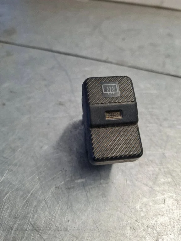 Windscreen/window heater switch 701959631