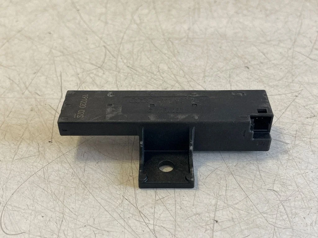 Keyless system antenna 4M0907247