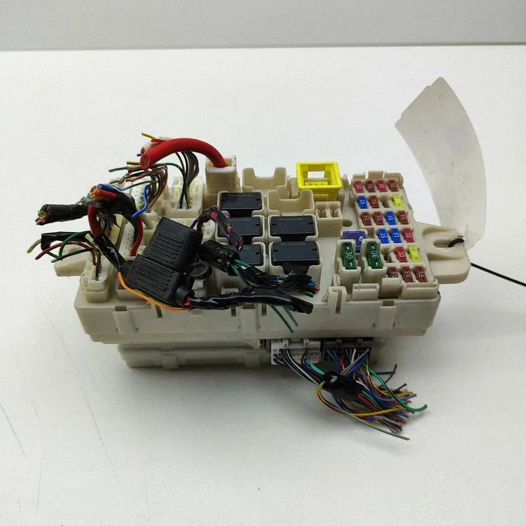Drošinātāju bloks G8C933MG0Z04