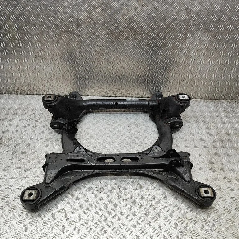 Priekšējais palīgrāmis 7L0400025