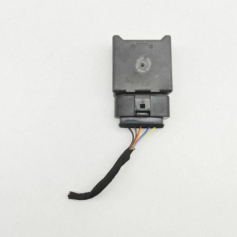Degvielas sūkņa vadības bloks 5Q0906093E