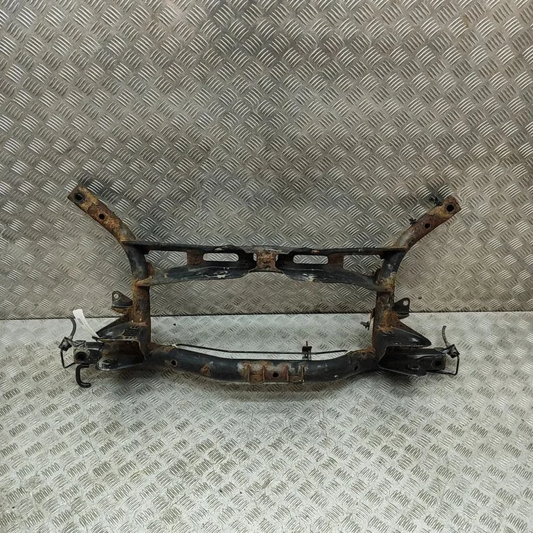 Tagumine abiraam 5Q0505315AE