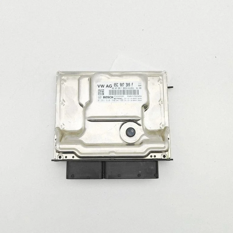 Dzinēja vadības bloks 0261S107K0