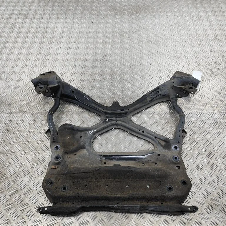 Priekšējais palīgrāmis 8W2399347G