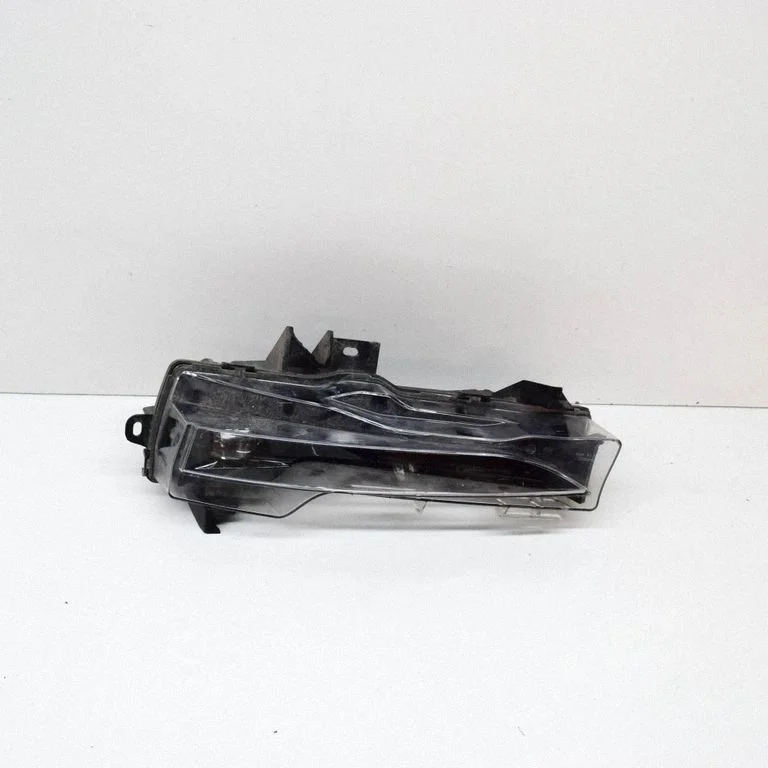 Front fog light 162479700A
