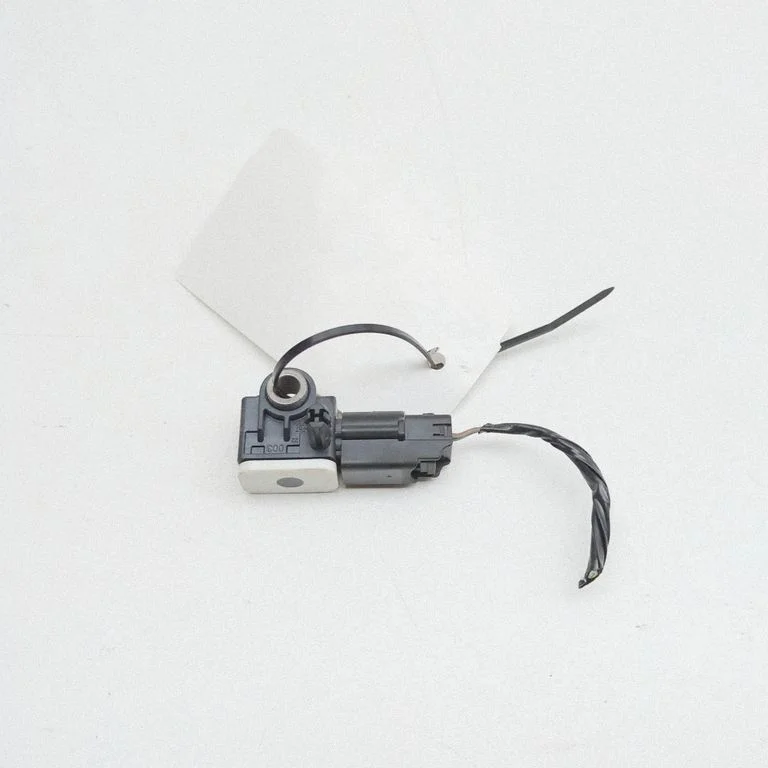 Drošības spilvenu trieciena sensors CM5T14B006AA