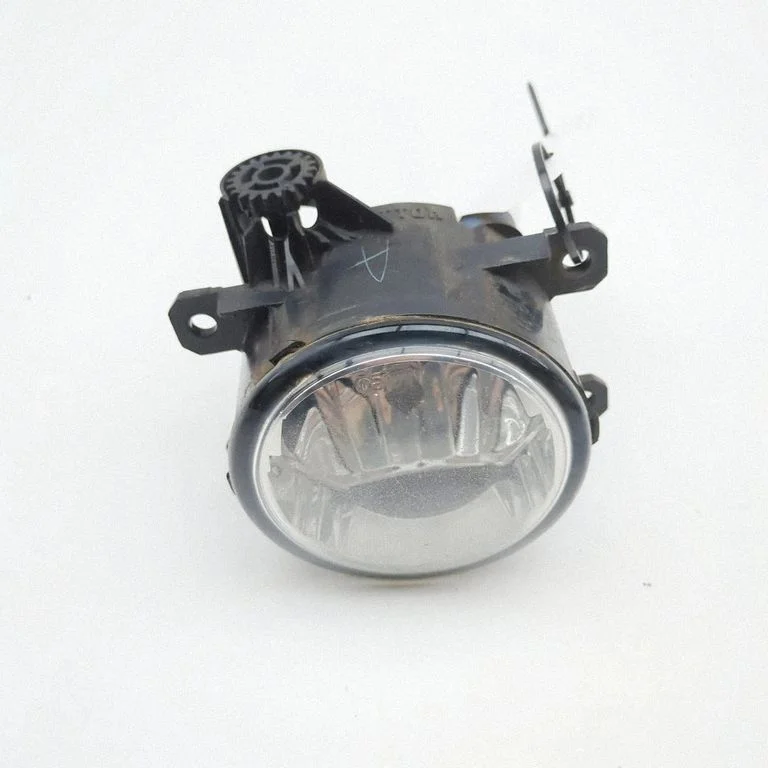 Priekšējais miglas lukturis DS7315A201AB