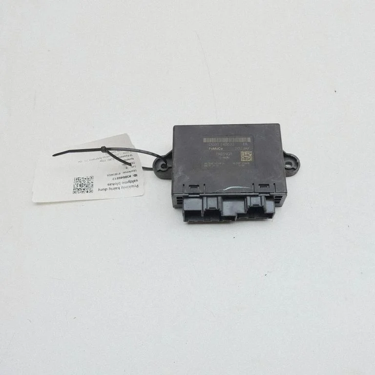 Durų elektronikos valdymo blokas