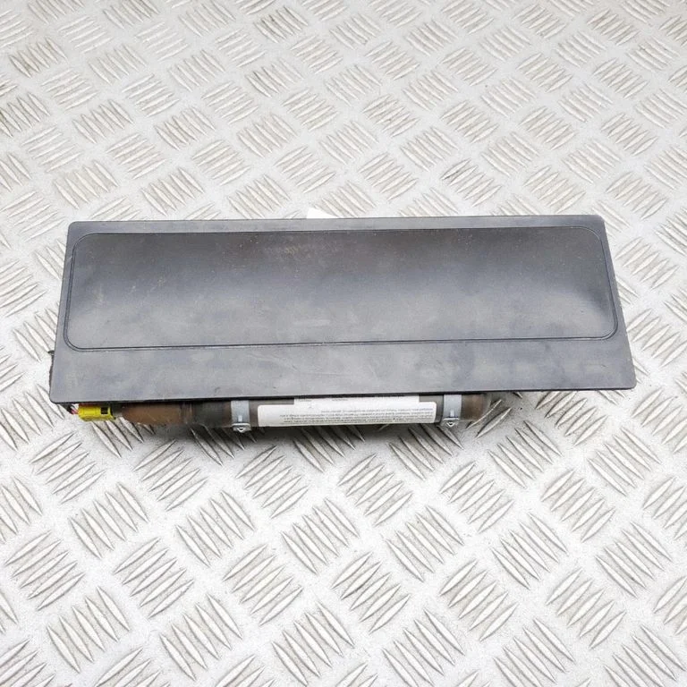 Ceļgalu drošības spilvens 3V2880841E