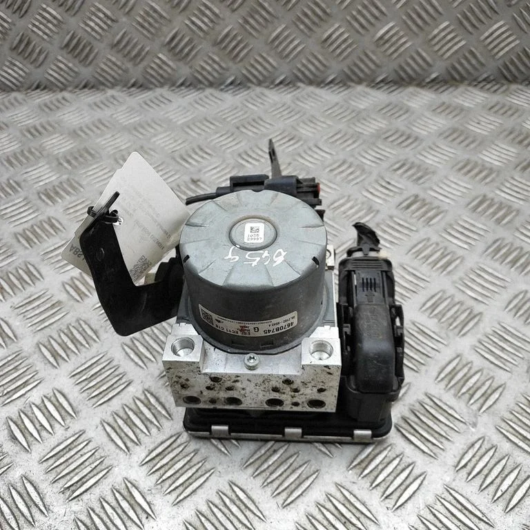 ABS bloks 4670B745