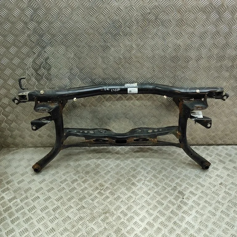 Aizmugurējais apakšrāmis 5Q0505315AB