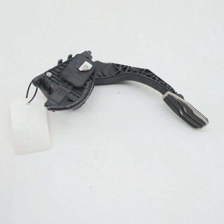Accelerator throttle pedal E1GC9F836MB – Ford Edge II (2015-)