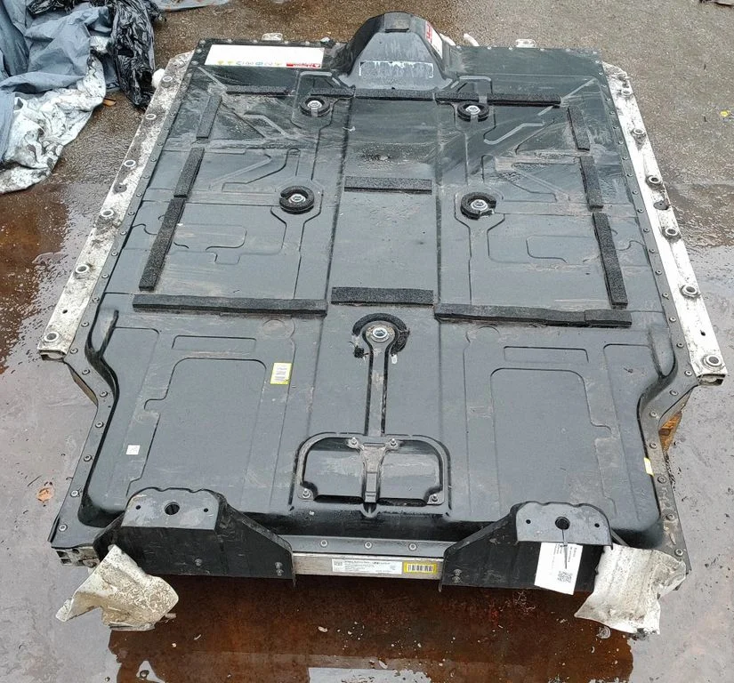 Hibrido/ elektromobilio akumuliatorius