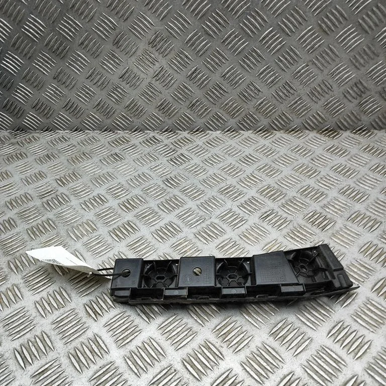 Aizmugurējā bufera turētājs 657807393