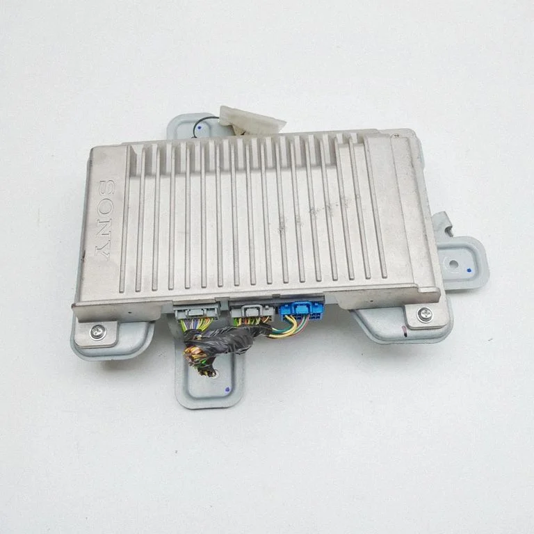 Sound amplifier FT4T18T806AL – Ford Edge II (2015-)