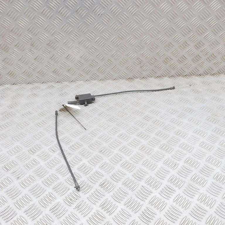Motora pārsega slēdzenes atvēršanas trose 3V0823529F