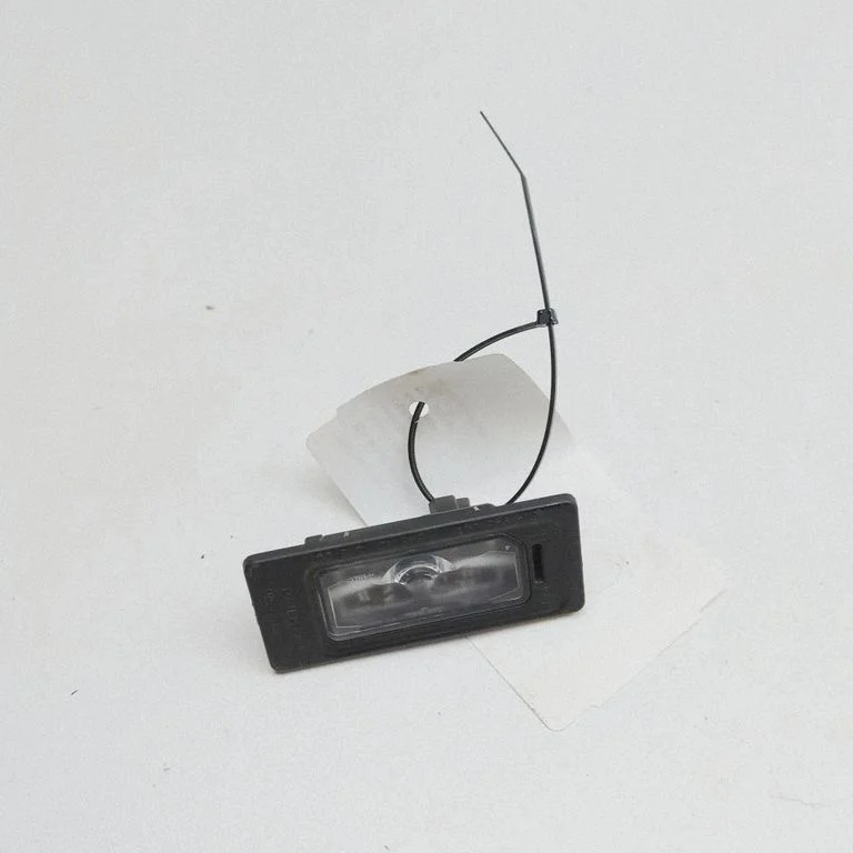 Numura zīmes apgaismojums 5NA943021