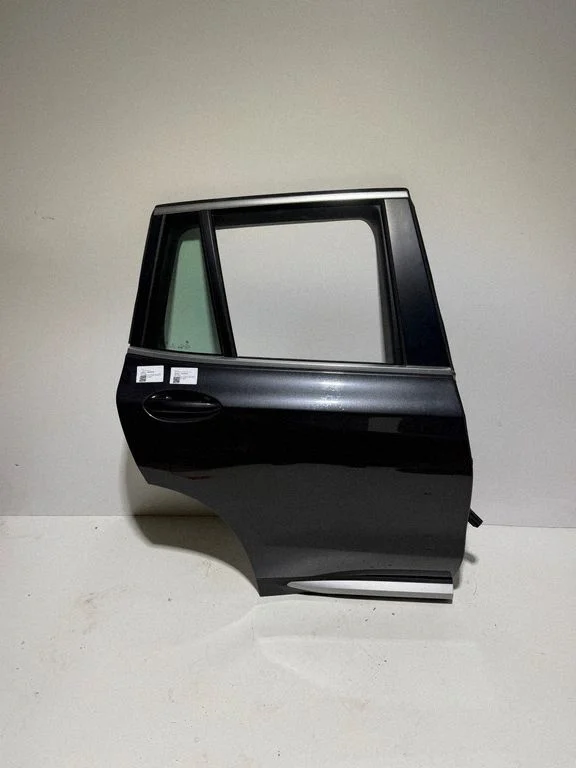 Rear door 7465534