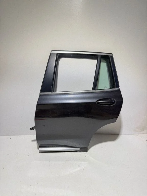 Rear door 7465533