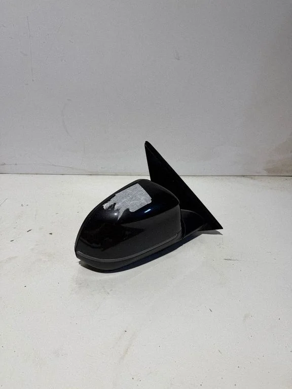Front door electric wing mirror – front right