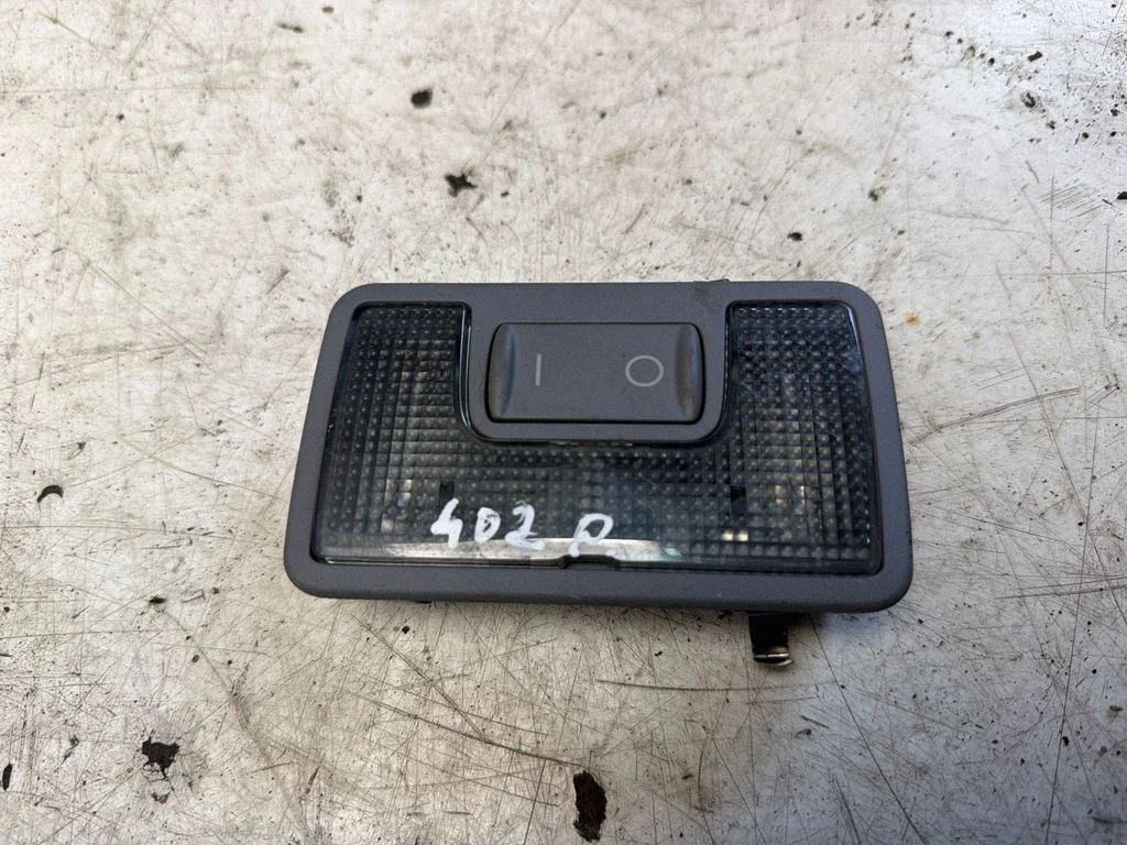 Rear seat light – Audi A6 Allroad C5 (1999-2005)