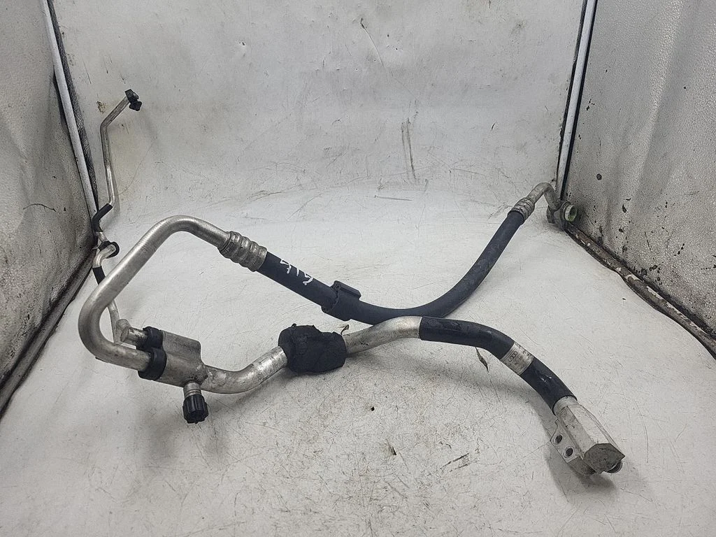 Kliimaseadme toru / voolik – Audi A4 Allroad B8 (2008-2016)