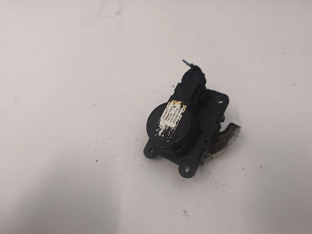 Air flap motor/actuator 16000458